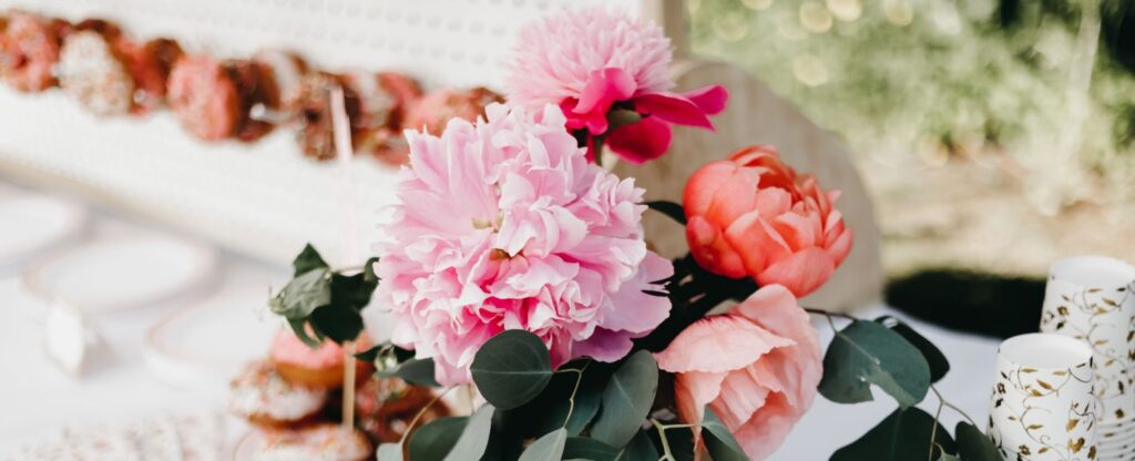 THE BEST FLOWERS FOR WEDDINGS