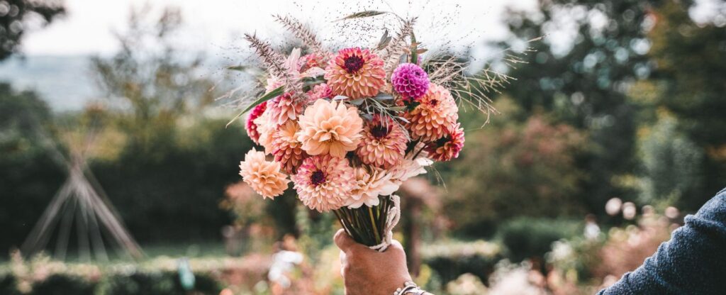 THE BEST FLOWERS FOR WEDDINGS