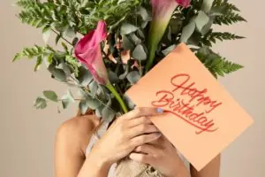 sending birthday flowers