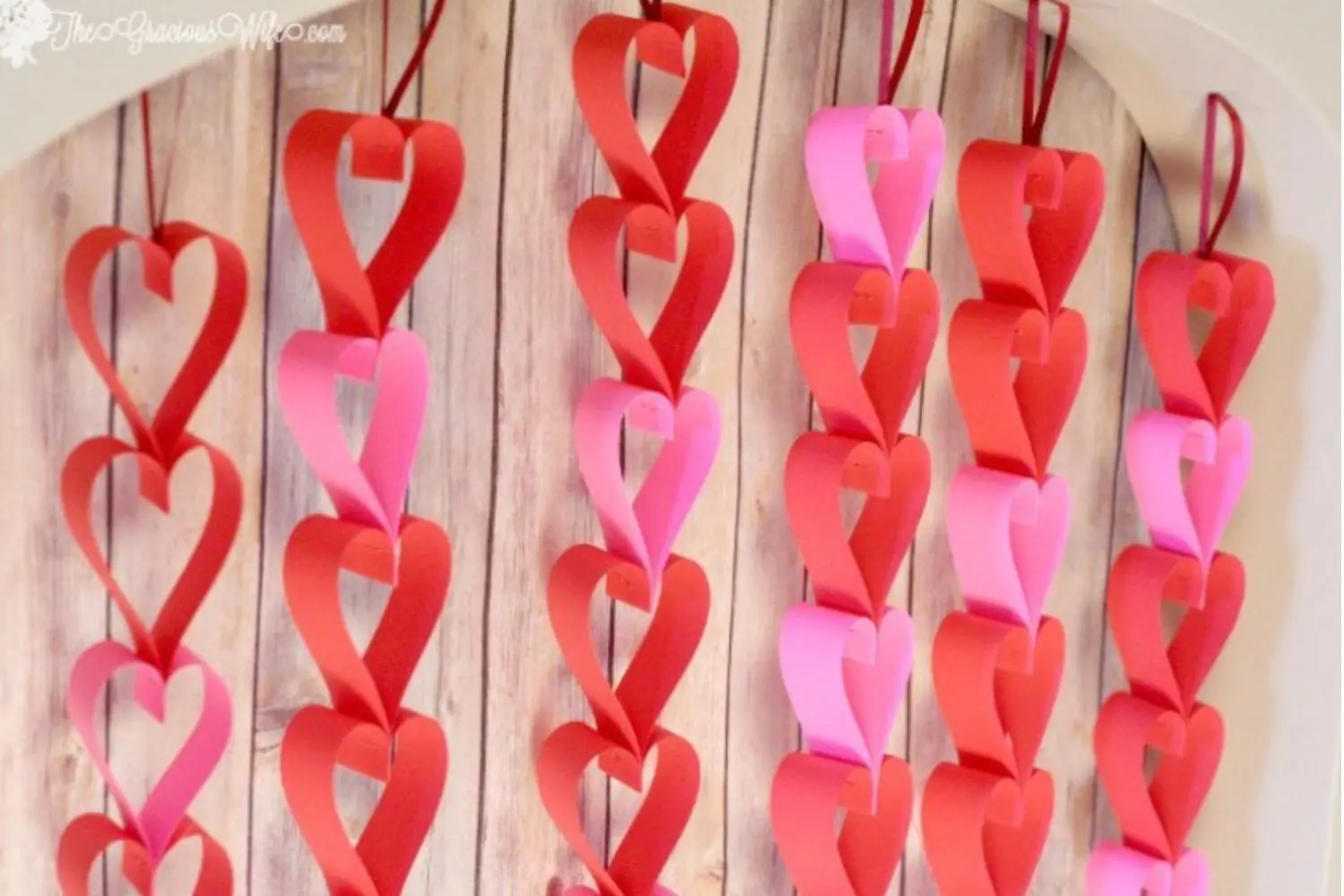 Valentine's Day Ideas for School - Paper Heart Chains