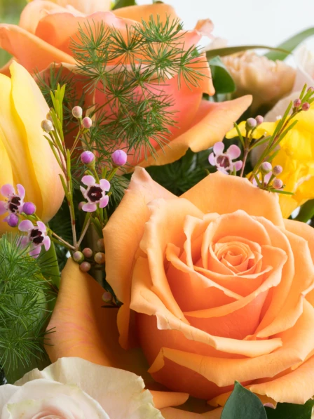 Medium Size Cami Bouquet | Spring Flowers | Ode à la Rose